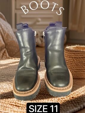 Sam Edelman Girls' Boots Size 11, Black, with Zipper.